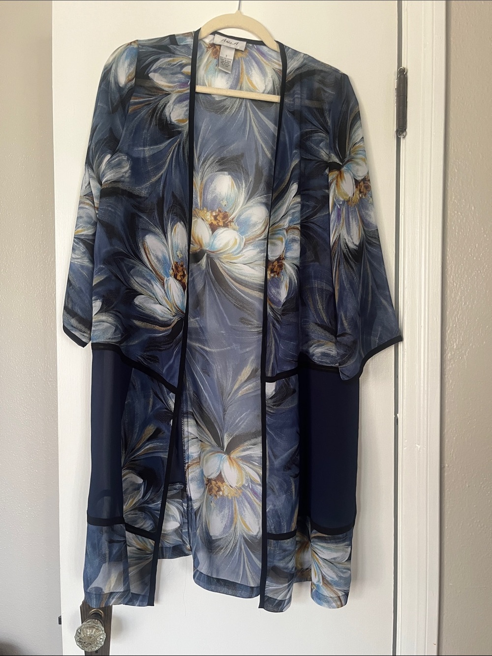 Floral Navy Open-Front Sheer Kimono